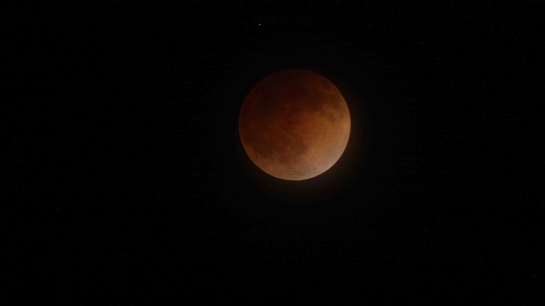 The total lunar eclipse blood moon of April 2014. 