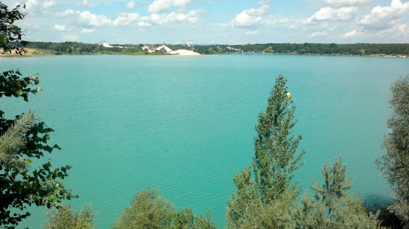 <strong>Langener Waldsee: </strong>Located 20 kilometers south of Germany's financial center Frankfurt, this former borrow pit is one of the largest lakes in the Rhine-Main area of Germany and its turquoise waters attract huge numbers of visitors each summer. 