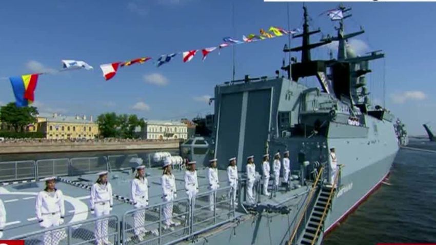 Russia military navy day parade pleitgen vpx_00010904.jpg