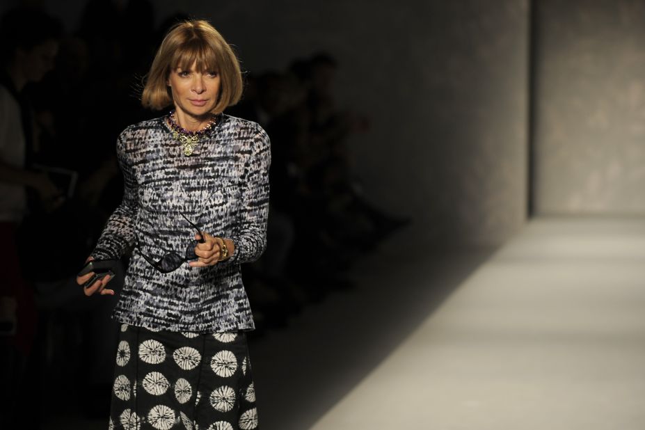 Anna Wintour dashes out of the Alberta Ferretti show in September 2010 in Milan. 