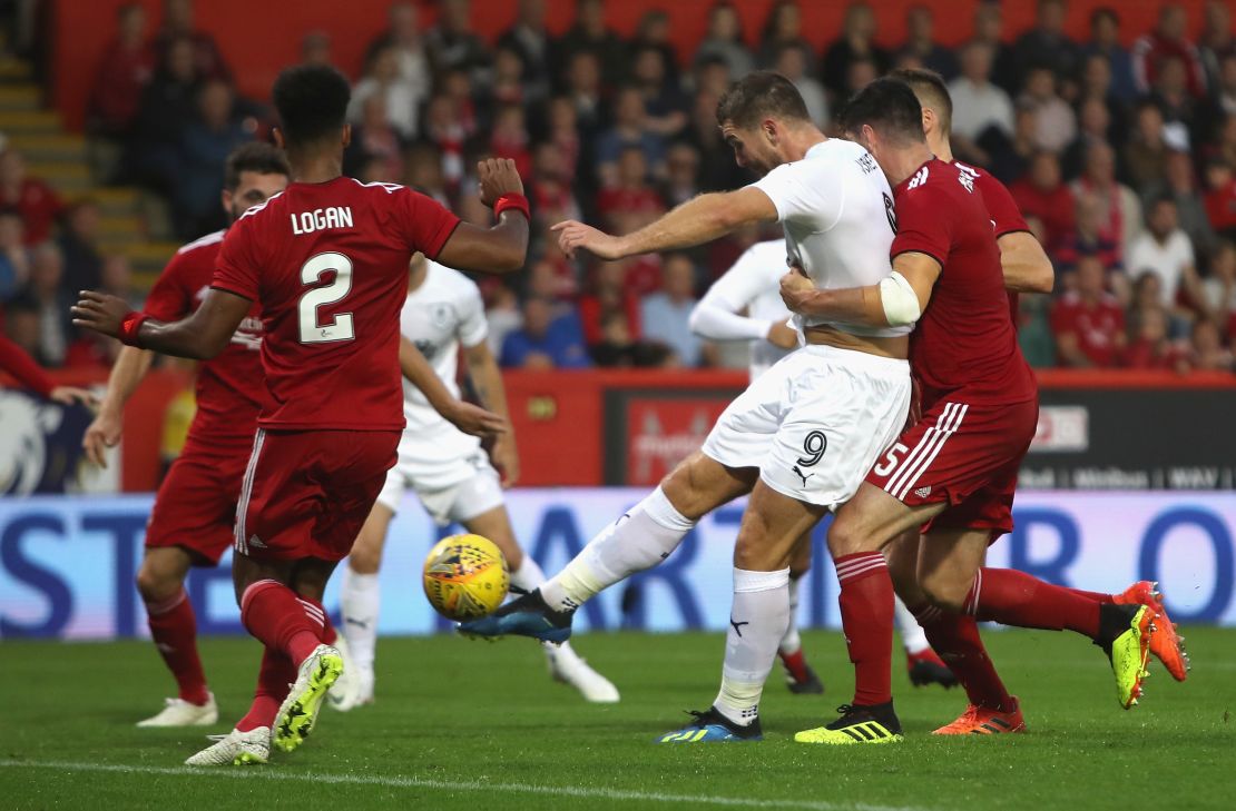Burnley's Sam Vokes scored the equalizer against Aberdeen in the Europa League tie.