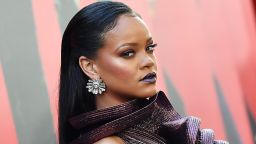 TOPSHOT - Singer/actress Rihanna attends the World Premiere of OCEANS 8 June 5, 2018 in New York. - OCEANS 8 will be released nationwide on June 8, 2018. (Photo by ANGELA WEISS / AFP)        (Photo credit should read ANGELA WEISS/AFP/Getty Images)