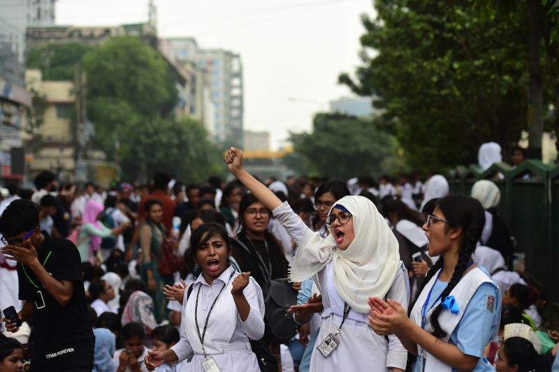 Bangladesh Students Protest For Seventh Day Following Deadly Road ...