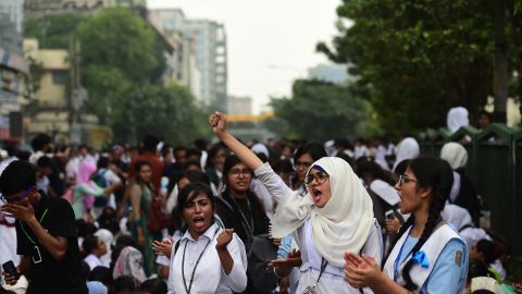 Bangladeshi students block a road in Dhaka on August 4.