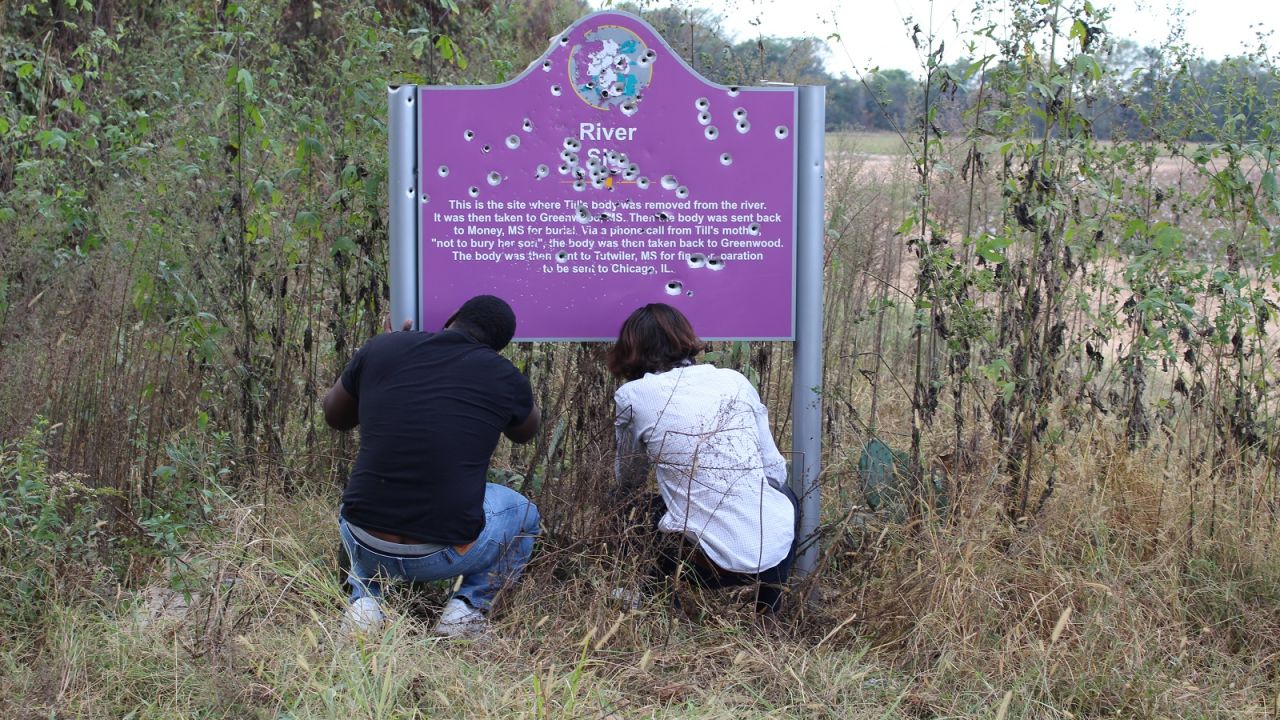 The second version of the memorial sign in 2016.