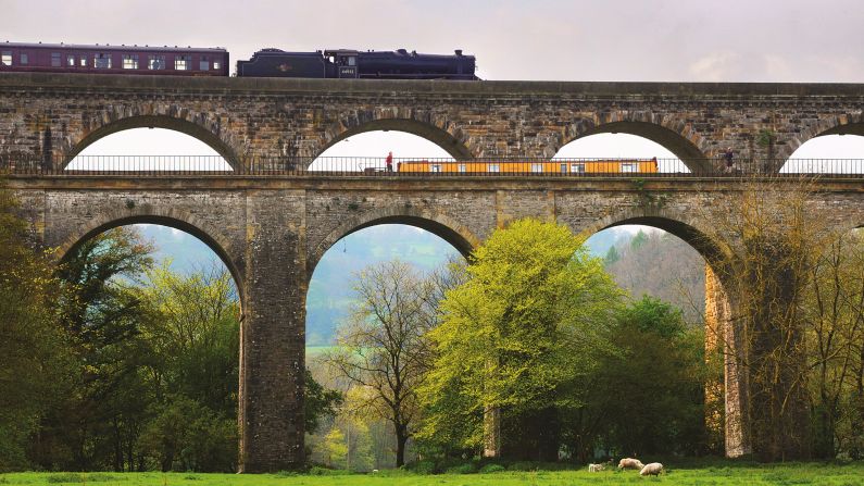 <strong>Single track:</strong> Robin Coombes' interest in railways seeped into his working life too. He worked as an architect for British Railways and a rail manager. <em>Pictured here: LMS Black 5 No. 44932 at Chirk</em>