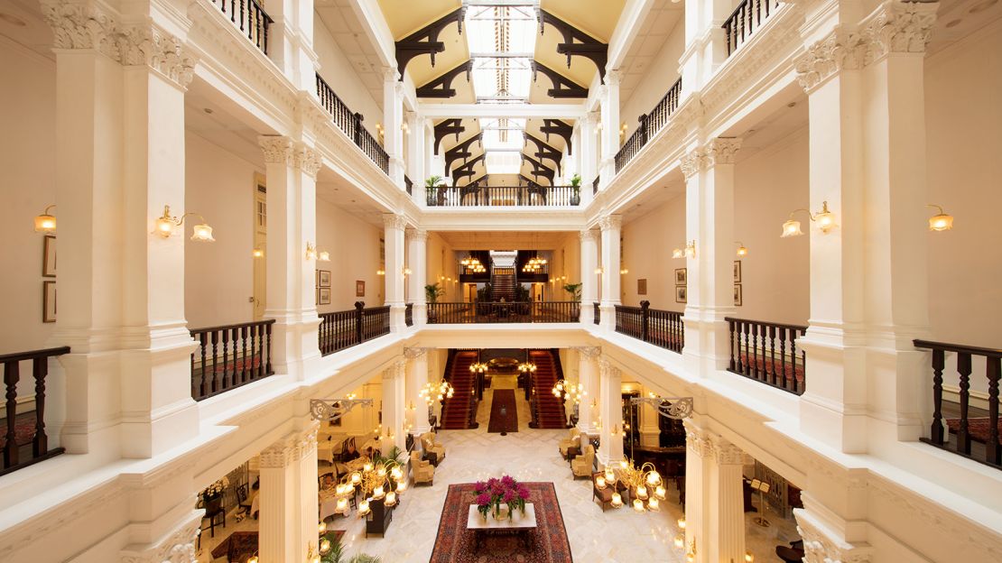The iconic Raffles Hotel is featured in the movie as the fictional Kingsford Hotel.