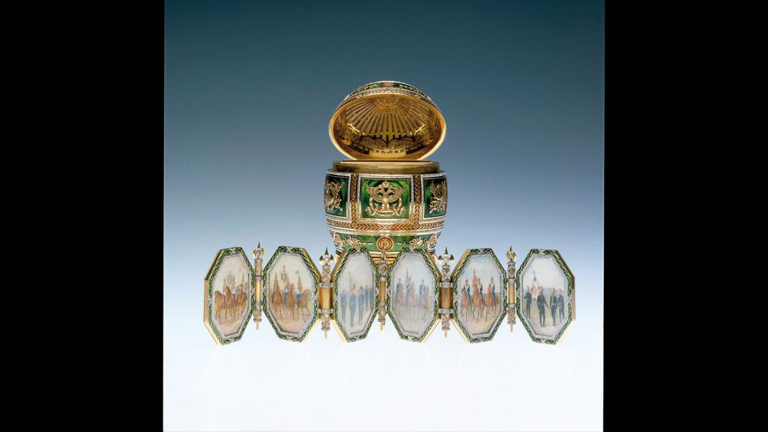 The Napoleonic Egg came with a folding screen made with six octagonal panels.