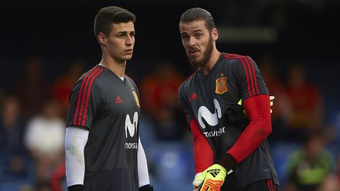 Kepa Arrizabalaga (left) and David de Gea of Spain warm up for a friendly with Switzerland in June.