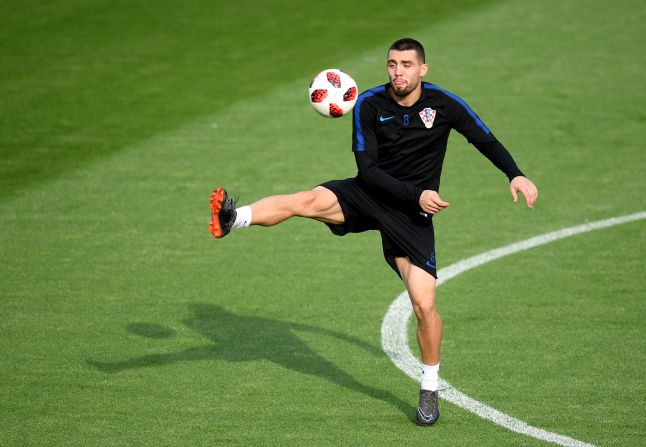 Croatian midfielder Mateo Kovacic, 24, has joined Chelsea on a one-year loan deal from Real Madrid. "It is a privilege and an amazing feeling to be part of this club and I can't wait to start with trainings and matches," tweeted Kovacic.