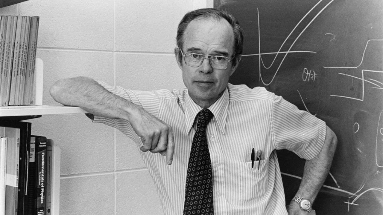Parker has been on the faculty at the University of Chicago since 1955. "If I have good students, I enjoy teaching, and here in Chicago, we have a pretty good bunch of students. It was a pleasure to teach basic physics, which is what I'm most interested in."