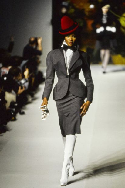 A look from Vivienne Westwood Autumn-Winter 1995 ready-to-wear collection. 