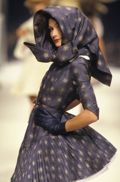 Carla Bruni strikes a pose at Vivienne Westwood's Spring-Summer 1995 show. 