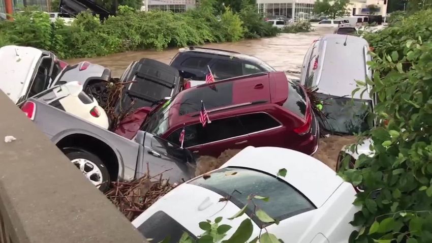 Flood sweep cars dealership vpx_00000625.jpg