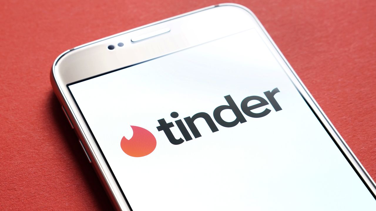 tinder lawsuit