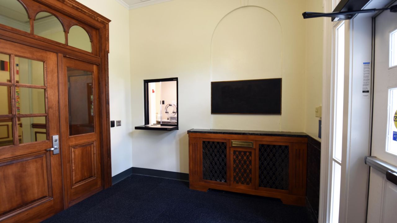 Visitors to an elementary school in St. Louis County must first enter a secure vestibule with a bankteller-like glass window. This vestibule, renovated in 2017, has glass that is protected by security glazing.