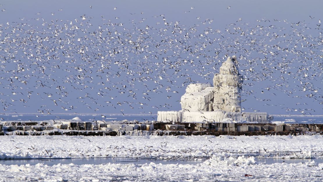 West Pierhead Lighthouse, Cleveland Harbor, Ohio, USA