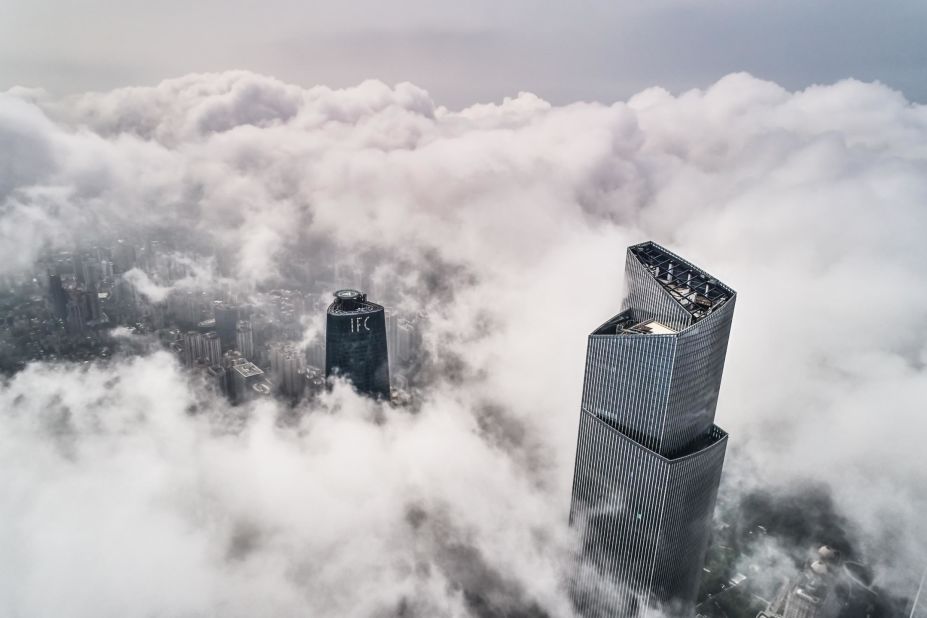 <strong>7. Guangzhou CTF Finance Centre (Guangzhou):</strong> The building is so tall (530 meters) that it pokes above a sea of heavy clouds in this part of rainy south China.