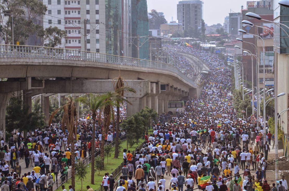 Supporters of Ethiopian Prime Minister attend a rally on Meskel Square in Addis Ababa on June 23, 2018.