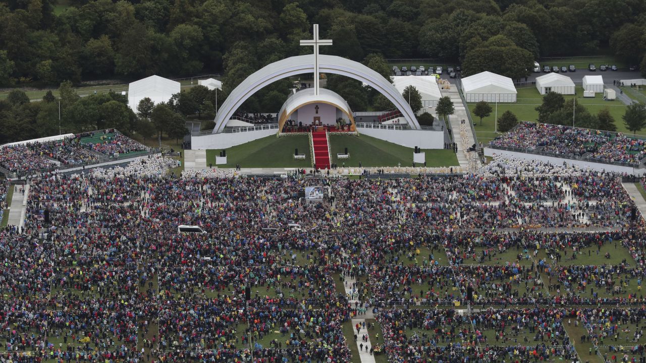 An aerial view of the crowd at Phoenix Park in Dublin as Pope Francis attends the closing Mass at the World Meeting of Families, as part of his visit to Ireland.