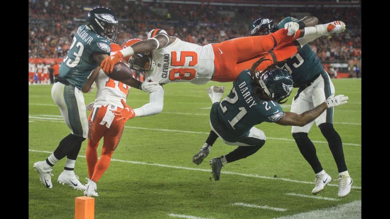 Cleveland tight end David Njoku dives for the end zone during an NFL preseason game against Philadelphia on Thursday, August 23.