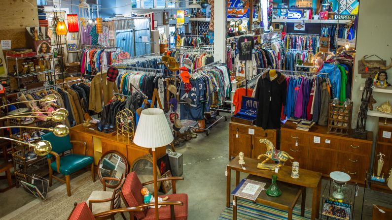 <strong>Fremont Vintage Mall:</strong> Far from a jumble sale, this is a well-curated collection of retro faves.