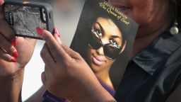 DETROIT, MI - AUGUST 28:  Fans of Aretha Franklin attend a viewing for the soul music legend at the Charles H. Wright Museum of African-American History on August 28, 2018 in Detroit, Michigan. Franklin will lie in repose at the museum today and tomorrow for the public to pay their respects. Franklin's funeral will be held Friday at Greater Grace Temple.  (Photo by Scott Olson/Getty Images)