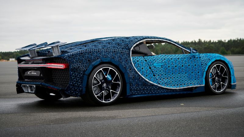 Bugatti chiron made out cheap of legos