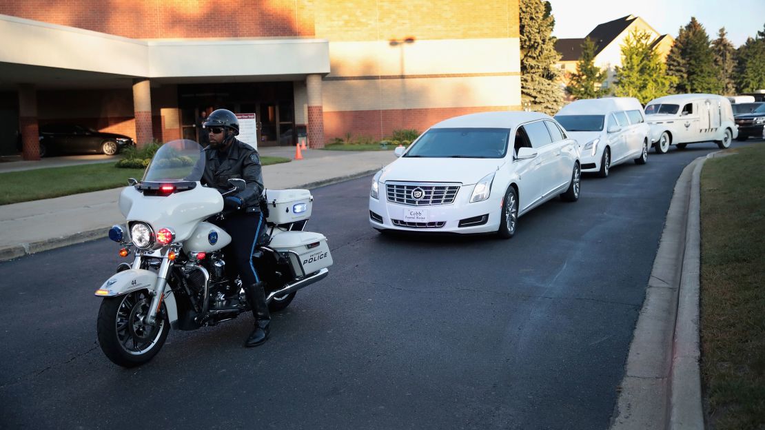 The remains of the legendary singer arrive Friday for her funeral at Detroit's Greater Grace Temple.