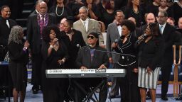 US singer/songwriter Stevie Wonder performs at Aretha Franklin's funeral at Greater Grace Temple on August 31, 2018 in Detroit, Michigan. (Photo by Angela Weiss / AFP)        (Photo credit should read ANGELA WEISS/AFP/Getty Images)