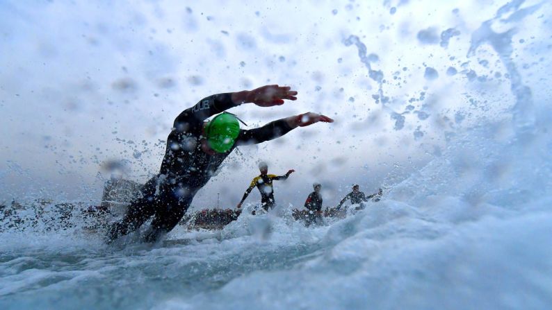 Alistair Brownlee of Great Britain on course during the Isuzu Ironman 70.3 World Championship on Sunday, September 2. <a href="index.php?page=&url=https%3A%2F%2Fwww.cnn.com%2F2018%2F08%2F26%2Fsport%2Fgallery%2Fwhat-a-shot-sports-0826%2Findex.html">See 29 amazing sports photos from last week.</a>