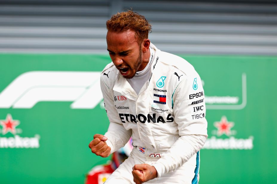 Hamilton stormed to a record-equalling fifth Italian Grand Prix victory -- overtaking both Ferraris in the process.