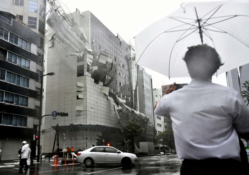 In Photos: Typhoon Jebi Lashes Japan | CNN