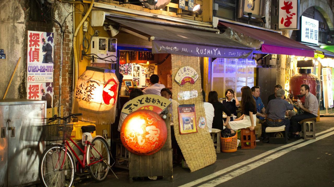 <strong>Arigato Japan Food Tours: </strong>Organizing tours in Tokyo, Kyoto and Osaka, they offer a variety of options including a handful of family-friendly tours and even green tea-focused explorations. They also cater to those wanting to explore during the day -- or later at night.