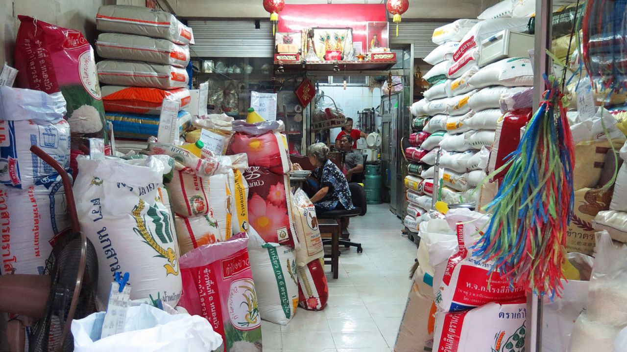 The neighborhood is nothing like Bangkok's traditional Chinatown neighborhood but offers a range of small-scale Chinese businesses.