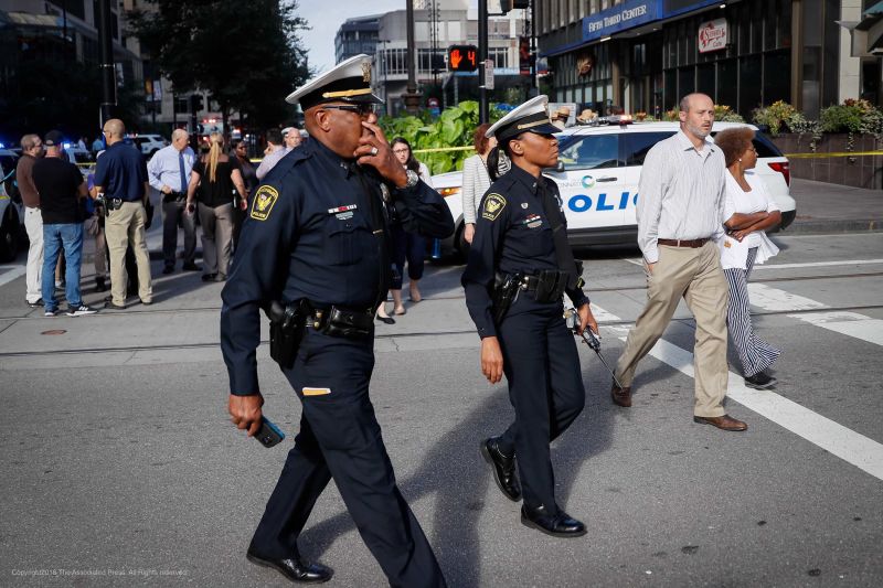 3 Killed, Suspect Dead After Shooting In Cincinnati’s Fountain Square ...