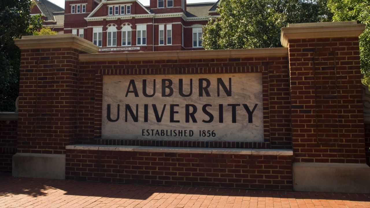 Three football players from Auburn University tested positive for Covid-19.