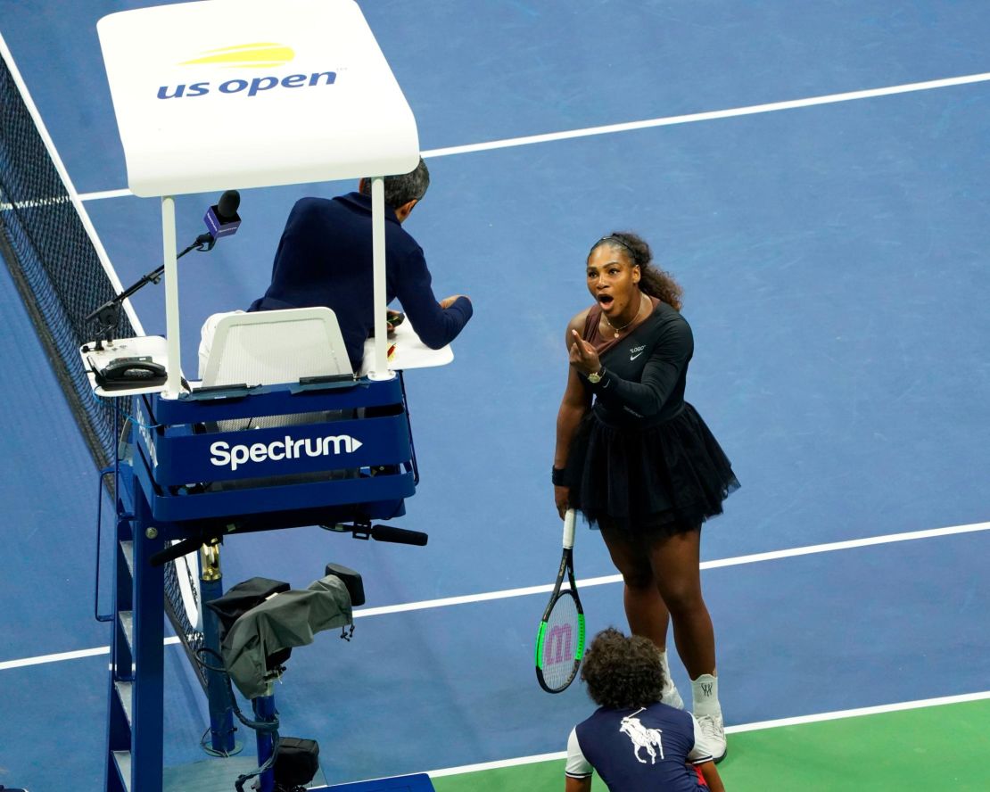 Serena Williams argues with umpire Carlos Ramos during the 2018 US Open final.