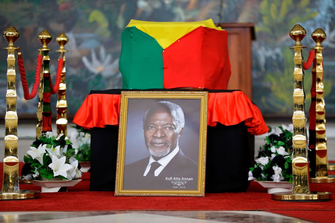 The coffin of the former UN secretary-general lies in state at the Accra International Conference Centre on September 11.