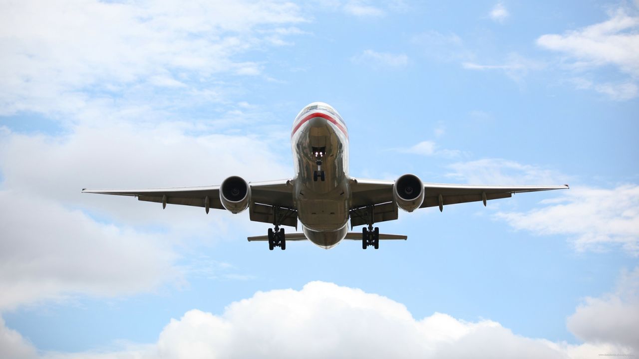 worlds-busiest-flight-routes---generic-passenger-plane---pixabay