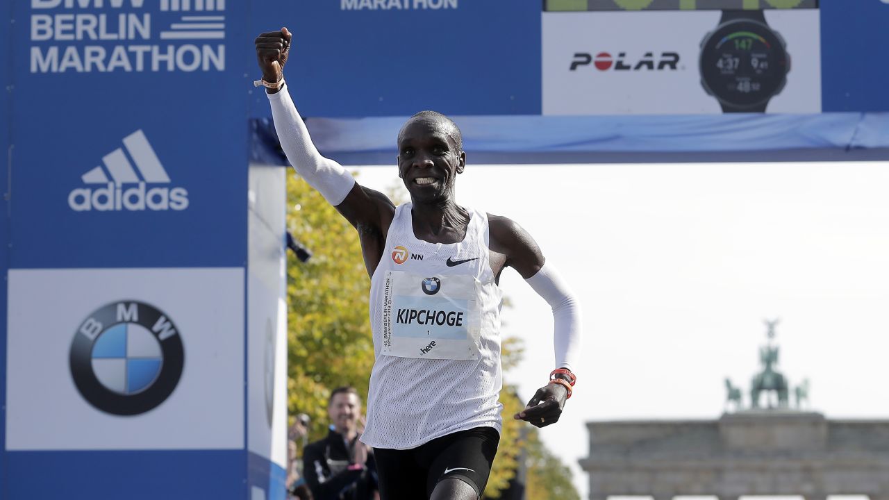 Eliud Kipchoge wins the Berlin Marathon to set a new world record.