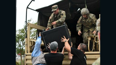 Thanks to the US Army, WCK delivered 1,100 meals Sunday in Columbus County, North Carolina. 