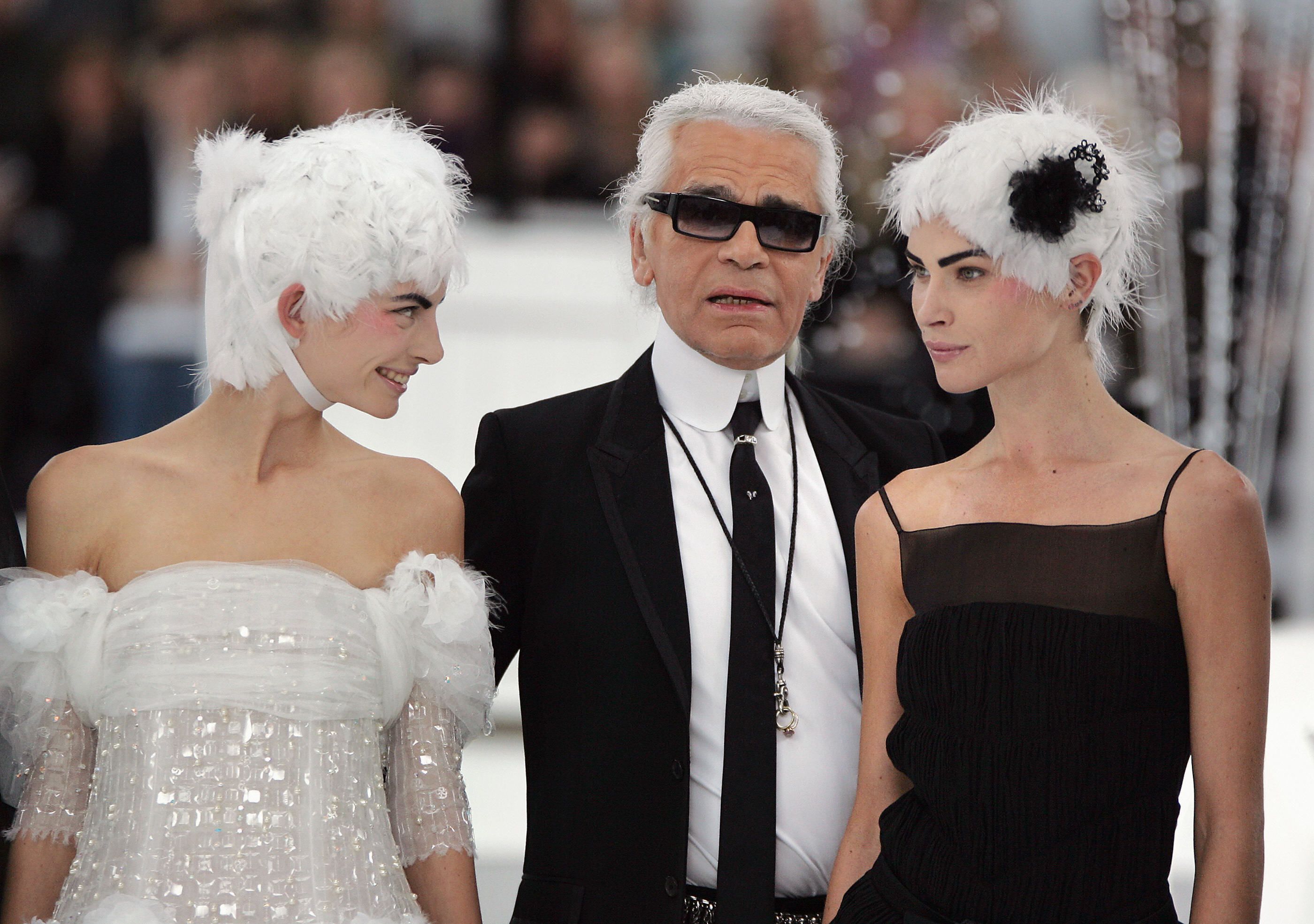 Pioneering fashion designer Karl Lagerfeld has died