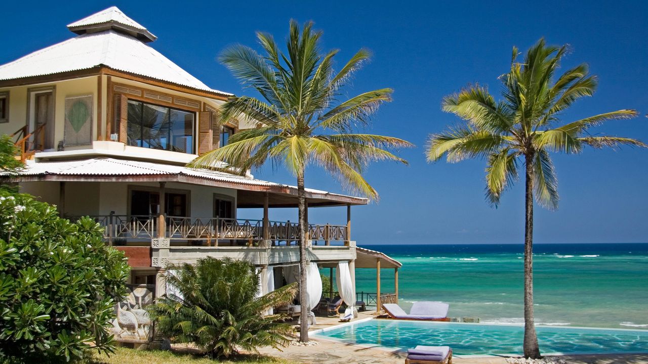 <strong>Soak up sea, sun & sand at Diani: </strong>Diani beach has chic surfer spots where you can stay, including Alfajiri Villas, pictured.