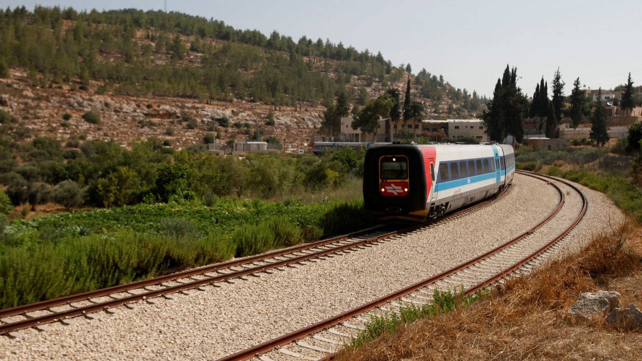 The current route between Tel Aviv and Jerusalem is scenic, but slow for commuters.