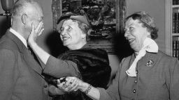 circa 1950:  Deaf and blind American activist, writer and lecturer, Helen Keller (1880 - 1968) with Dwight Eisenhower (1890 - 1969), the 34th President of the United States.  (Photo by MPI/Getty Images)