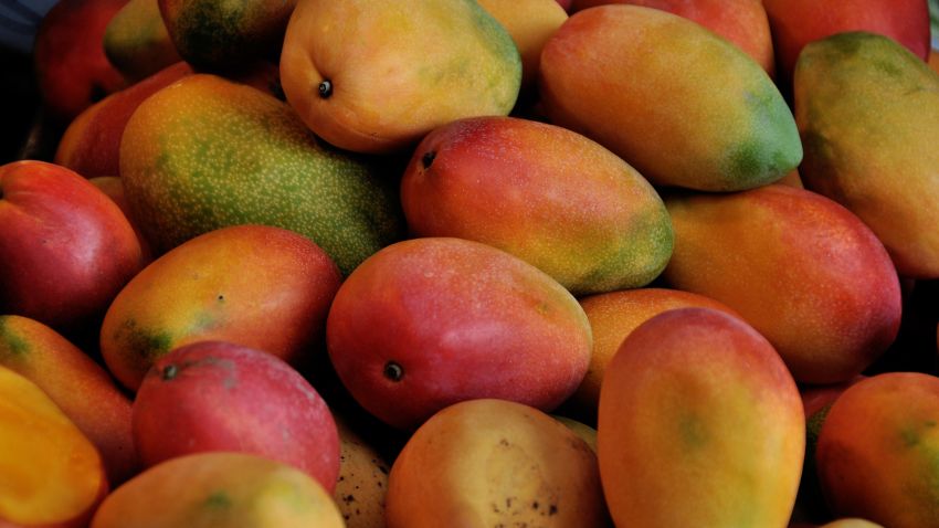 Mangos for sale at the Municipal market in Cartago, some 25 km south of San Jose, on March 13, 2010.   AFP PHOTO/ Yuri CORTEZ (Photo credit should read YURI CORTEZ/AFP/Getty Images)
