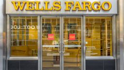 WELLS FARGO CORPORATE HEADQUARTERS, NEW YORK, UNITED STATES - 2016/10/05: Wells Fargo bank office in New York City. (Photo by Erik McGregor/Pacific Press/LightRocket via Getty Images)