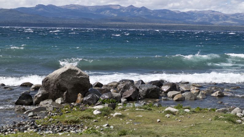 <strong>Lago Nahuel Huapi:</strong> Kitesurfing in the past decade has become a booming sport on Lago Nahuel Huapi. Even, steady winds, safe shorelines and kilometers of water with snow-capped Andes in the background make for a perfect playground.