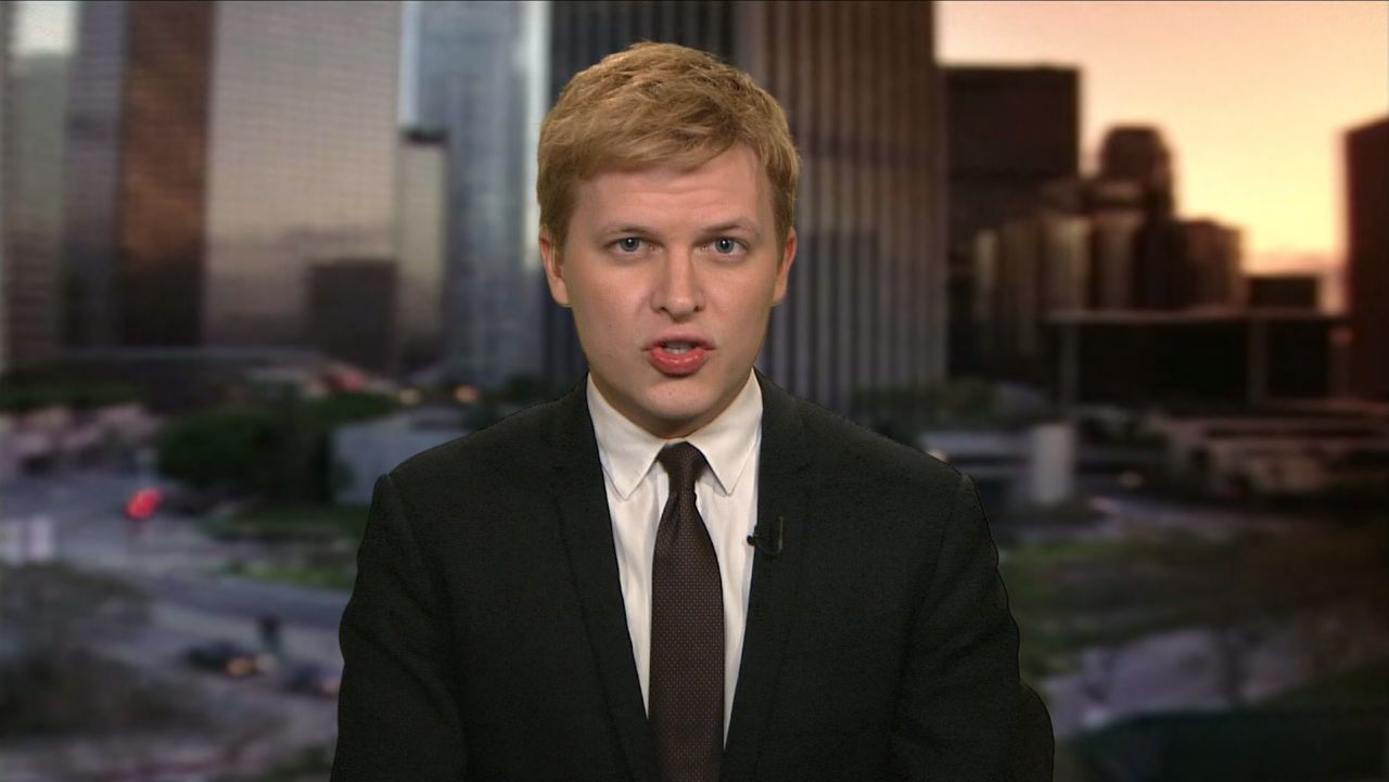 ronan farrow deborah ramirez kavanaugh sot newday vpx_00012325.jpg